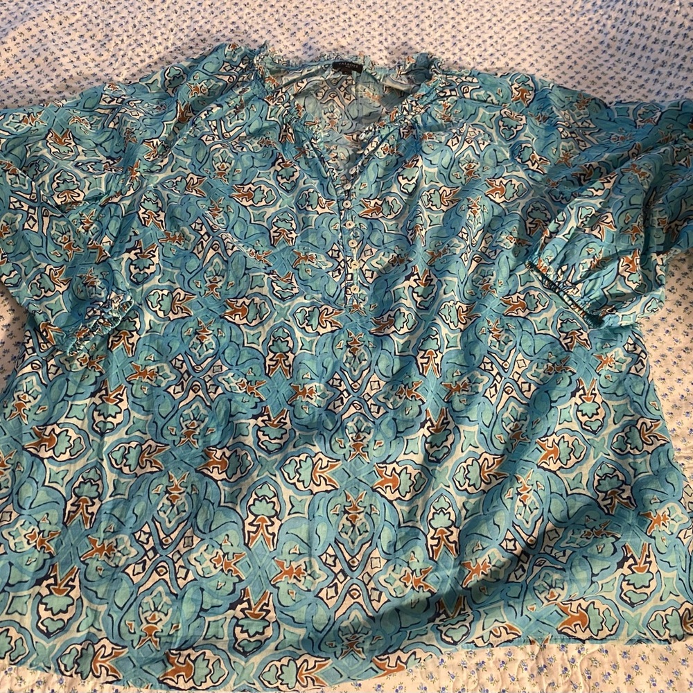 Gently Used 2X Talbots Blouse Blue White Brown 3/4 Sleeve Button Down